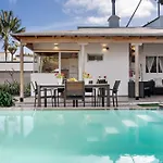 Feriehus Casa Adayeim 1 *